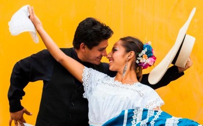 Aulas de Marinera Peruana