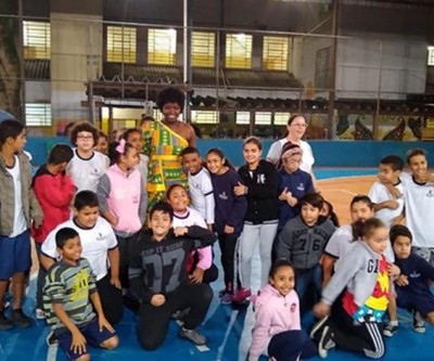 Refugiados visitam Escola Municipal de São Paulo