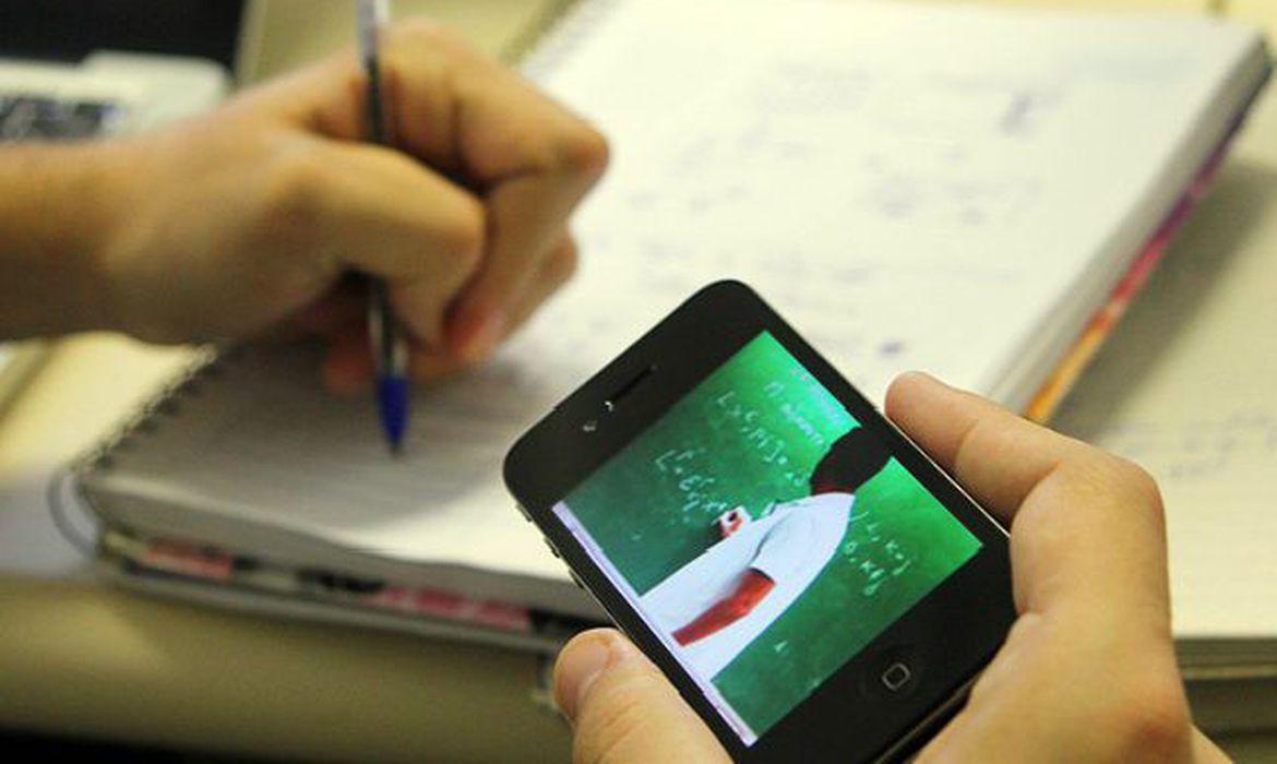 Quarentena e aulas virtuais: os desafios da educação à distância