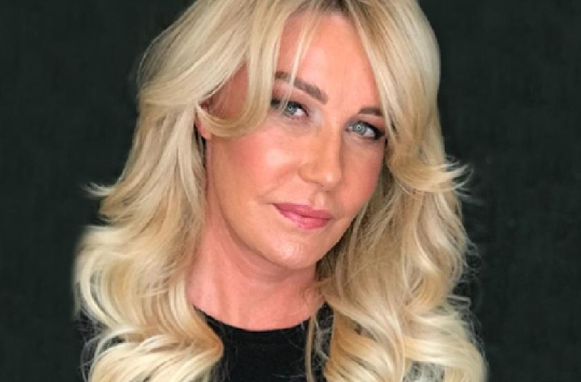 Memorial promove live com Bia Doria no projeto Sexta Latina